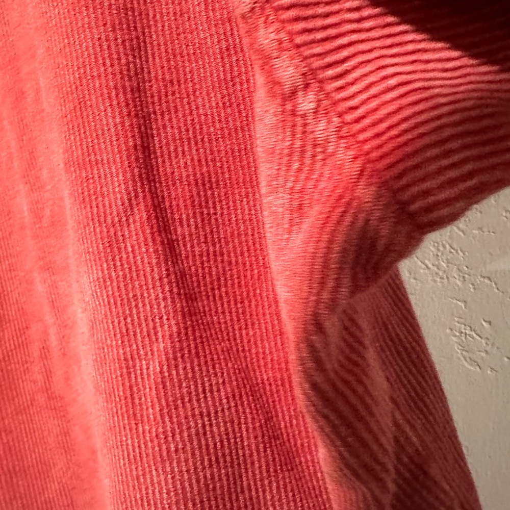 Red USA Women's ribbed sweater - Picture 8 of 9